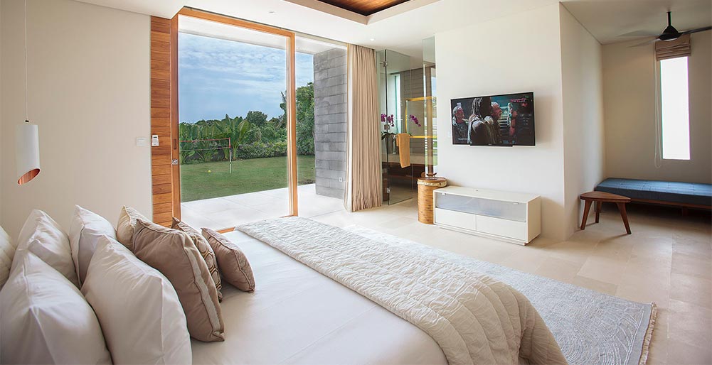 The Iman Villa - Guest bedroom two stunning view